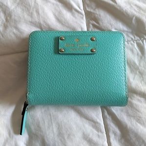Kate Spade Wellesley Cara wallet in 'Fresh Air'